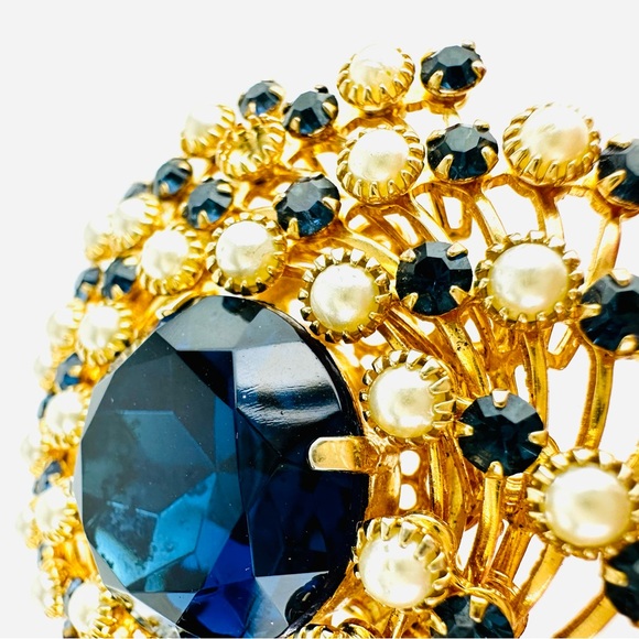 VTG Judy Lee Pinwheel Wreath Sapphire Blue Glass Rhinestone Gold Plated Brooch - Picture 11 of 16
